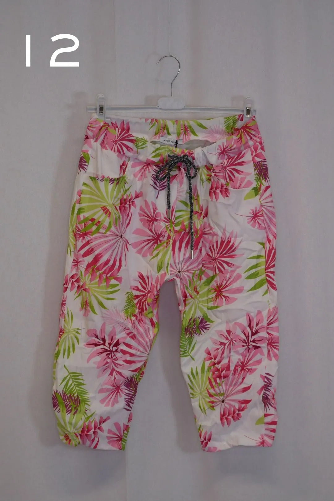 Kuviolliset Shortsit/caprit Suvi 38-42