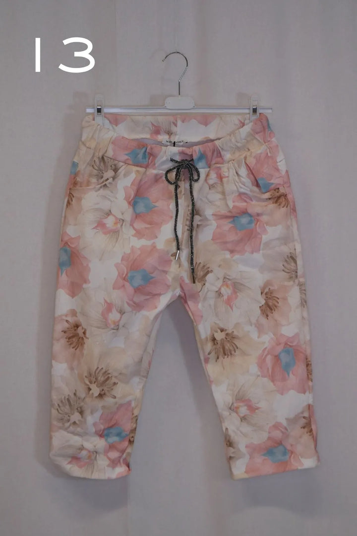 Kuviolliset Shortsit/caprit Suvi 38-42