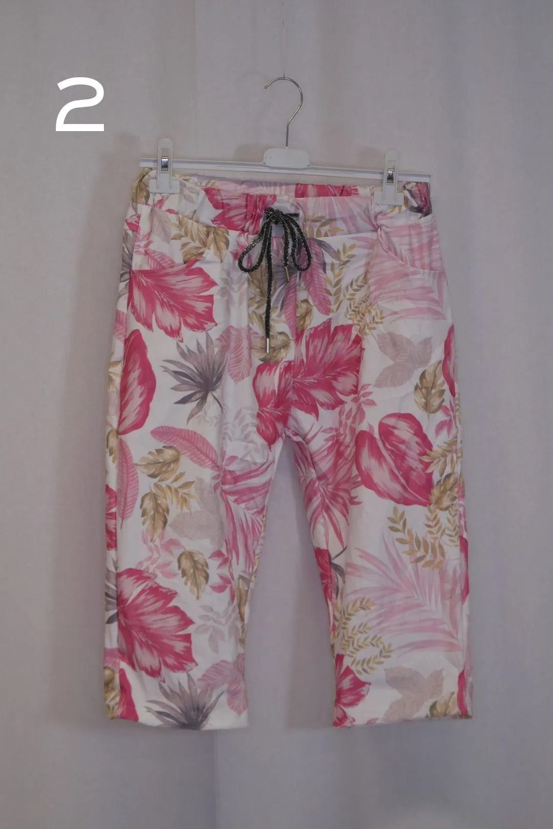 Kuviolliset Shortsit/caprit Suvi 38-42