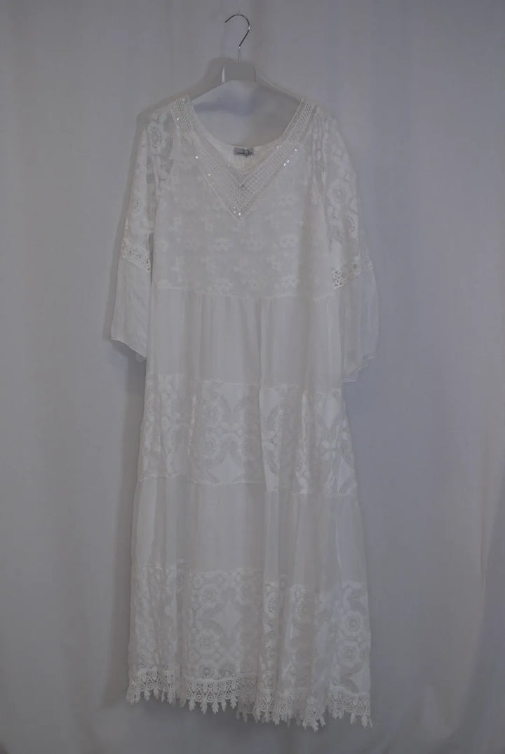 Pitkä pitsimekko L/XL