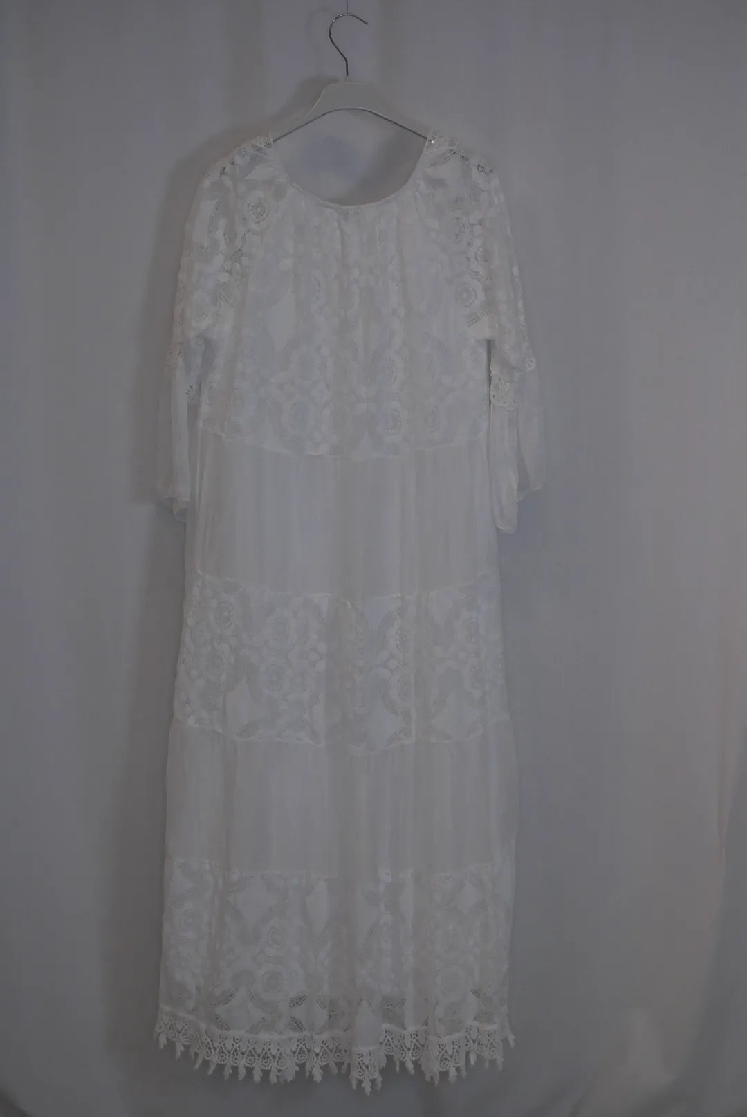 Pitkä pitsimekko L/XL