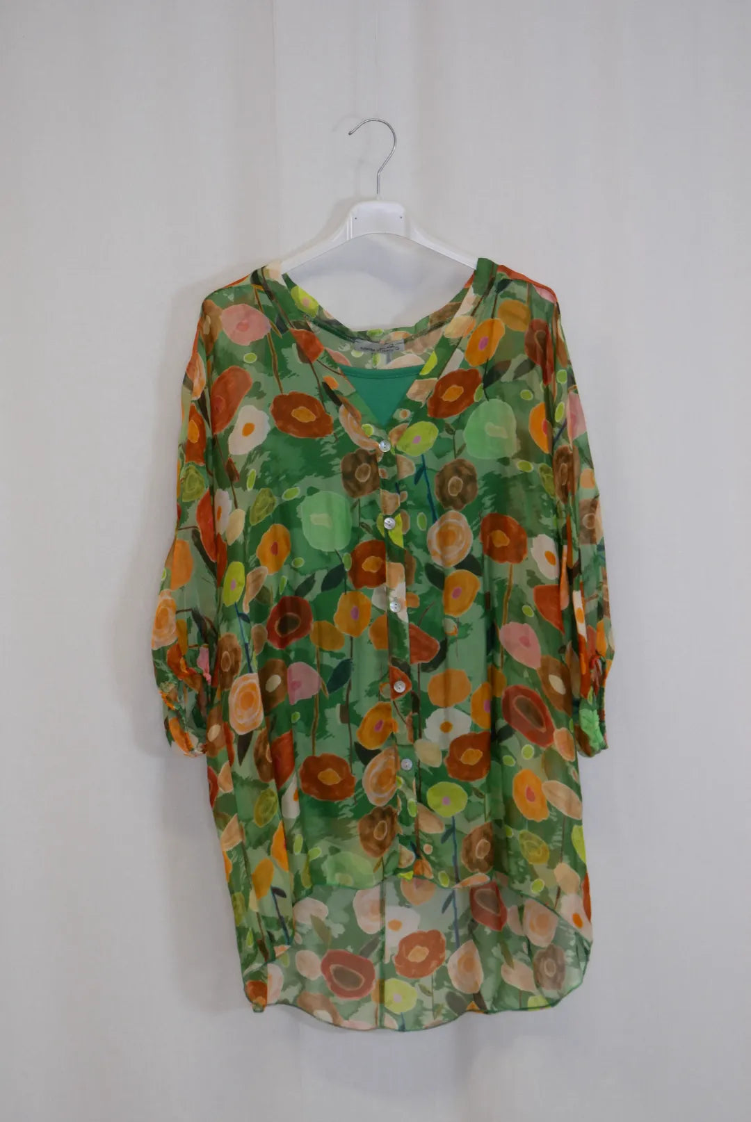 Silkkipaita napeilla Kerttu XL