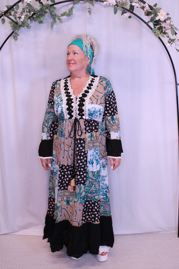 Monikuvioinen maximekko - Pilvi