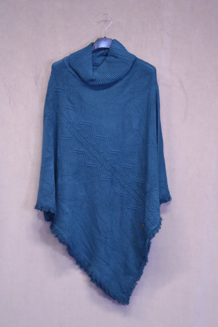 Poncho Janina