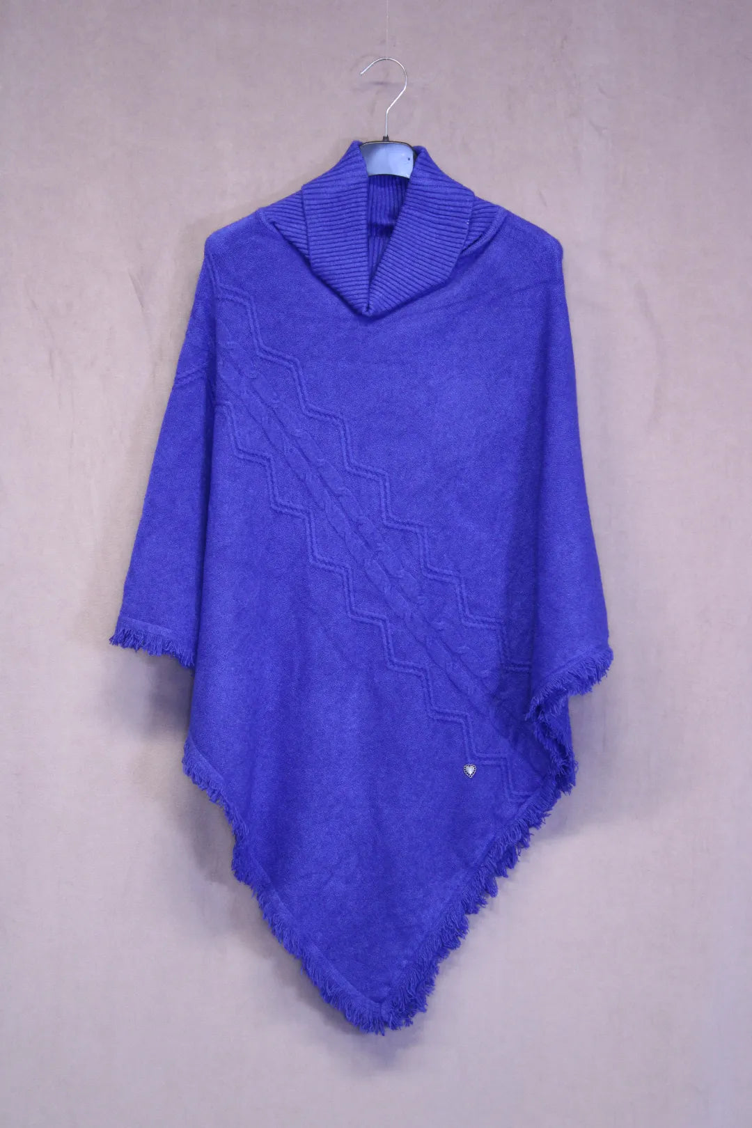 Poncho Janina